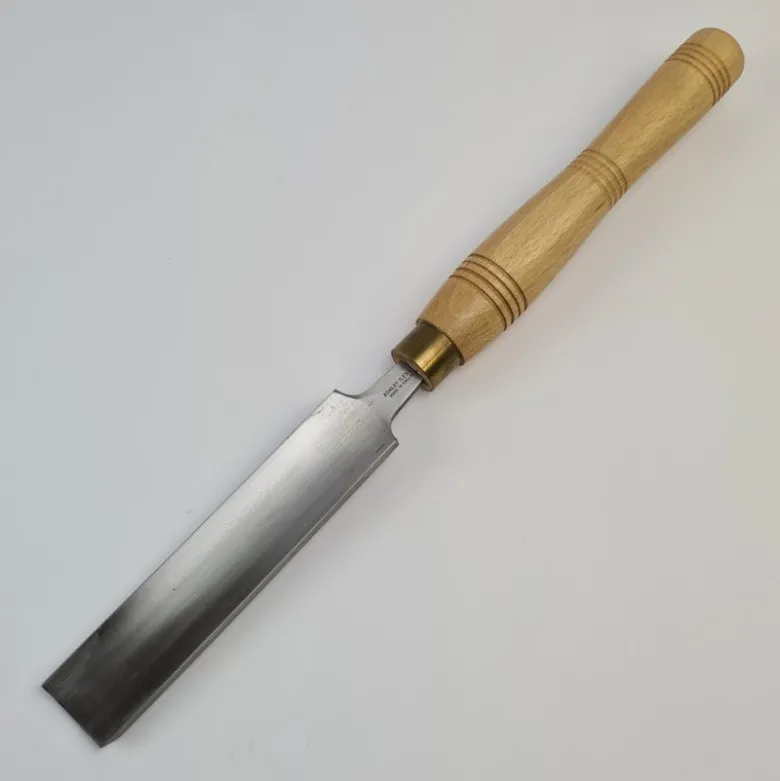 Ashley Iles 1 1/2'' Shallow Roughing Out Gouge