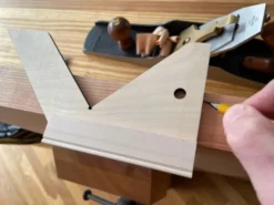 Crucible Bench Square