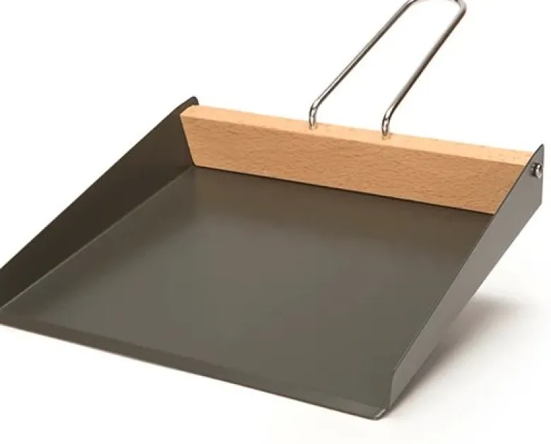 Dustpan
