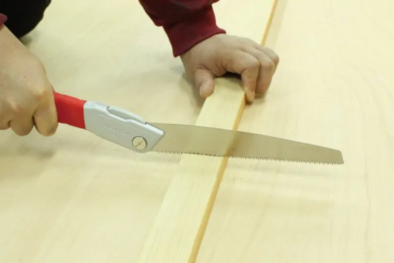 Gyokucho Multi-Purpose Folding Saw - 200mm blade