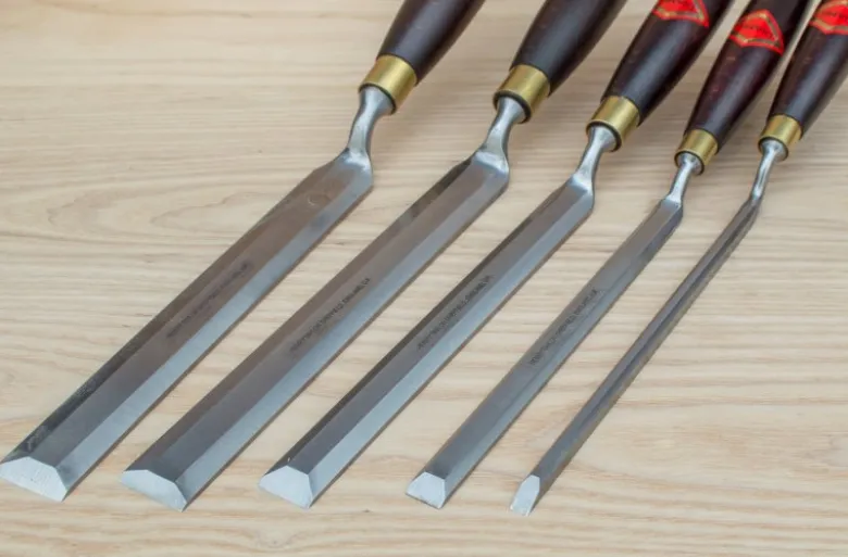 Henry Taylor Cranked Bevel Edge Paring Chisels Set of 5