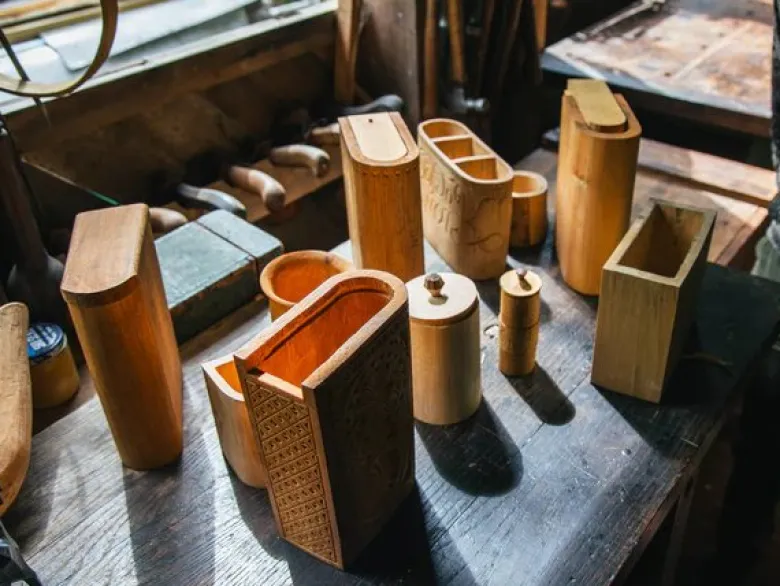 Mortise & Tenon Magazine - Issue 19