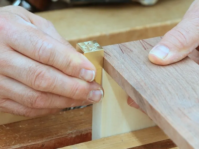 Rob Cosman Shawn Shim Dovetail Offset Tool
