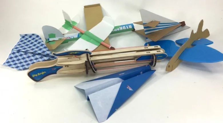 Surfer Airplane Wooden Kit