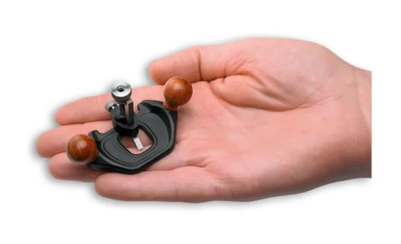 Veritas Miniature Router